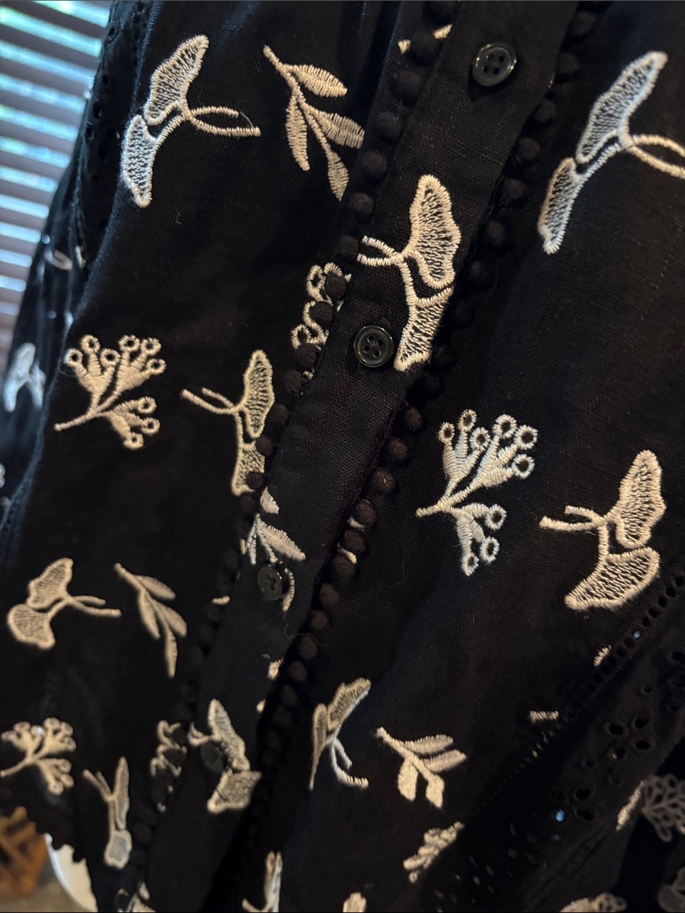 Festival Y2K Black Embroidered Button-Down Top with White Floral Motif - Picture 3 of 5